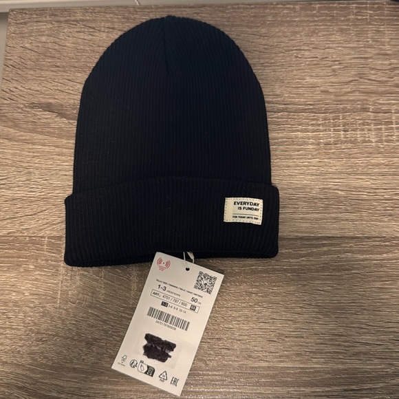 ZARA - (NWT) TODDLER BLACK RIBBED COTTON HAT - SIZE 1-3 - Picture 4 of 7